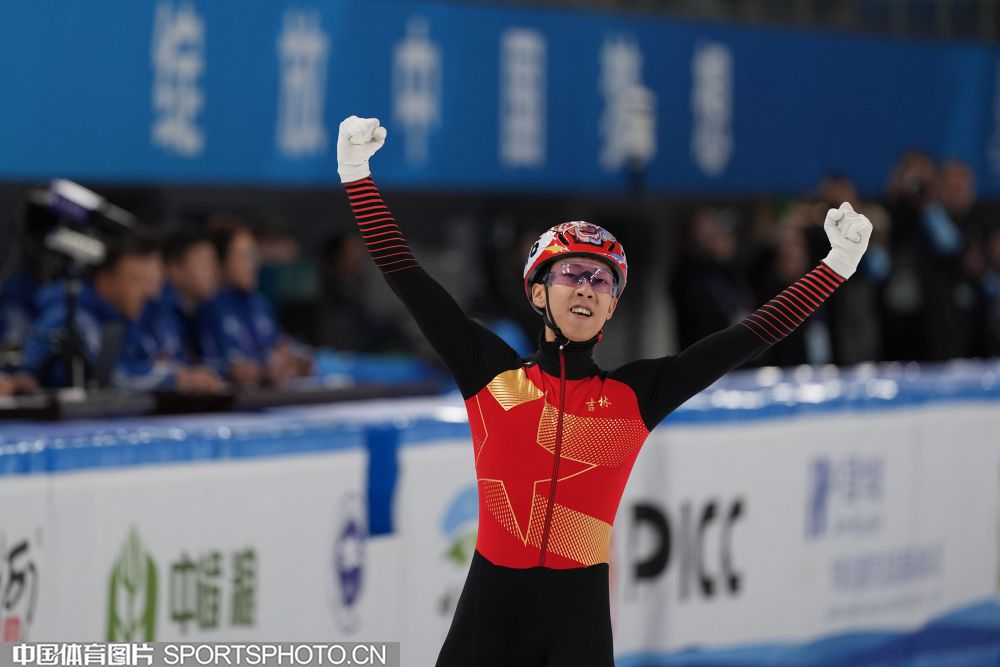 记者：2026年元旦前后津门虎收队冬训，先去海口再去海外拉练